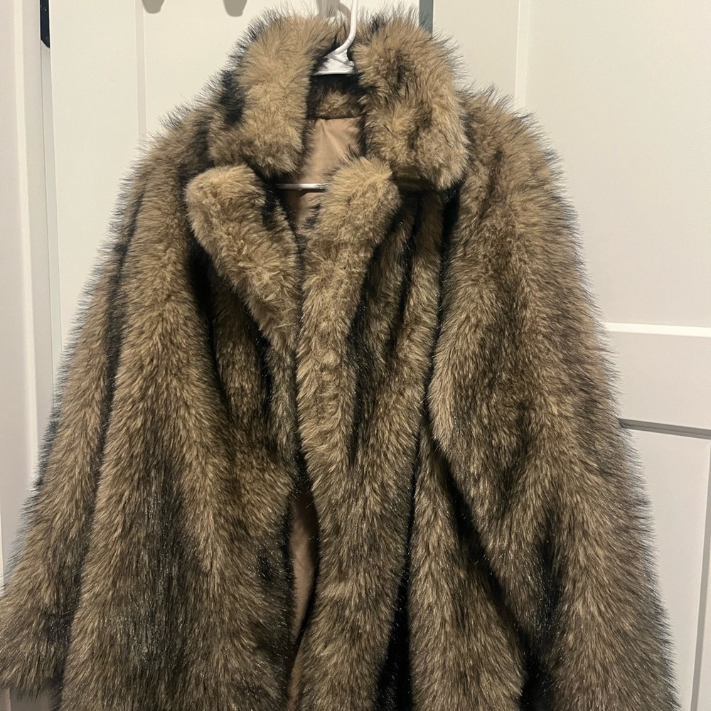 Faux Fur Coat - Brown size Medium